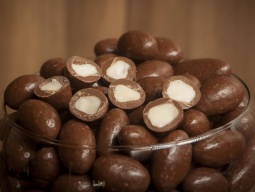castanha-do-para-c-chocolate